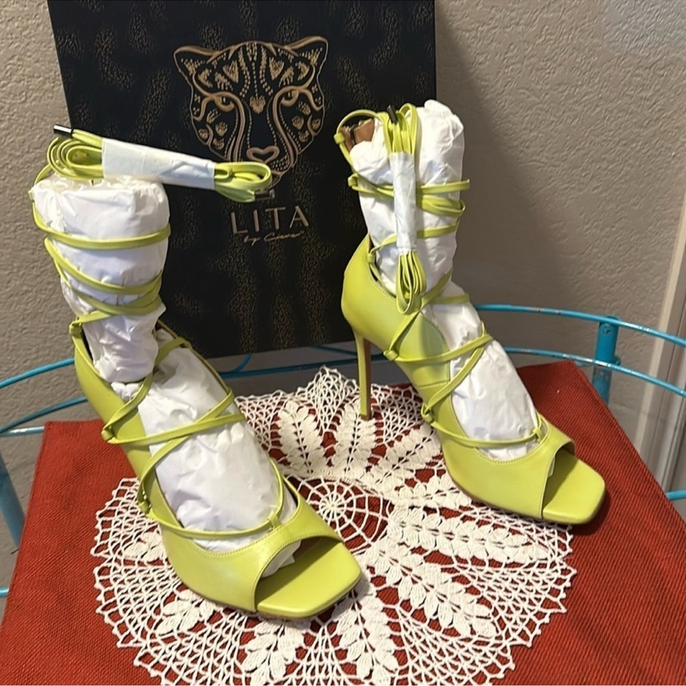 Nwt Lita by Ciara Neon Green Strappy Heels. Refer to pic for EU size. Us size 9